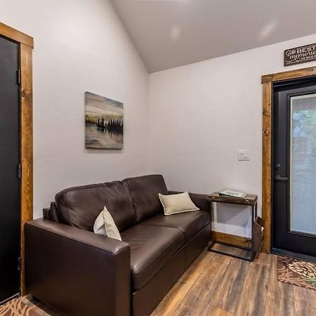 Tall Pines A Cozy 1 Bedroom Tiny Cabin Лівенворт Екстер'єр фото